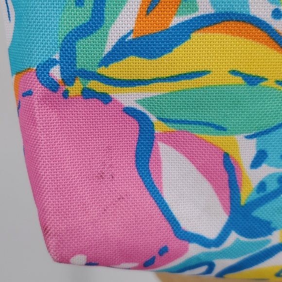 Lilly Pulitzer for Estee Lauder Tote - Picture 7 of 12